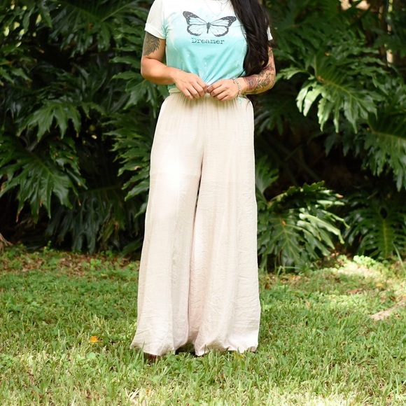 Champagne Palazzo Pants - Picture 2 of 4